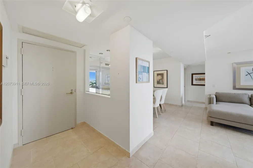 3610 Yacht Club Dr #1115 Aventura, FL 33180