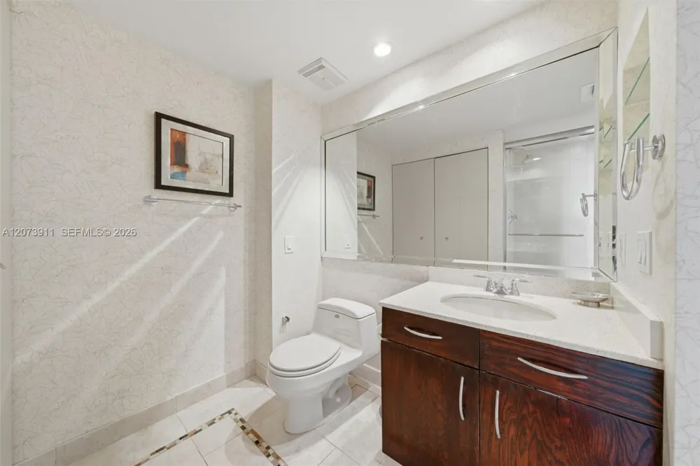 3610 Yacht Club Dr #1115 Aventura, FL 33180