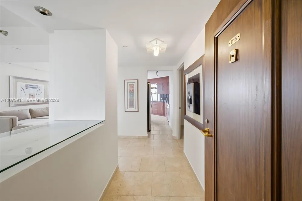 3610 Yacht Club Dr #1115 Aventura, FL 33180