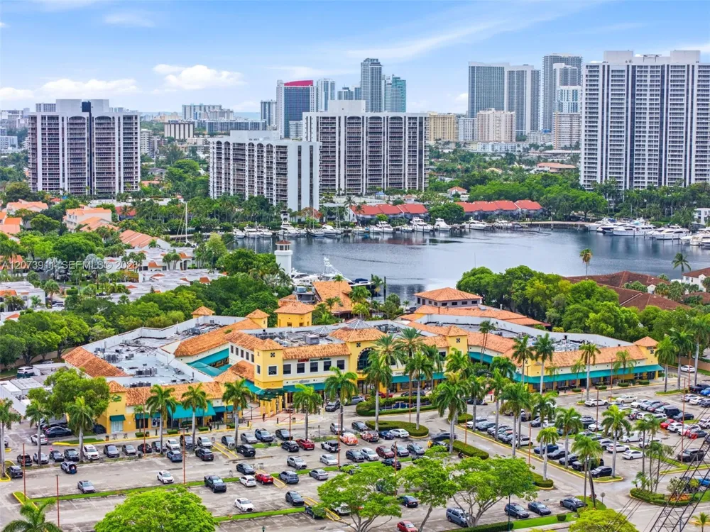3610 Yacht Club Dr #1115 Aventura, FL 33180