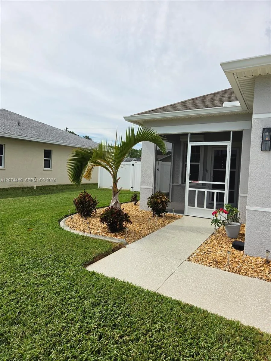 23438 NELSON AVE Port Charlotte, FL 33954