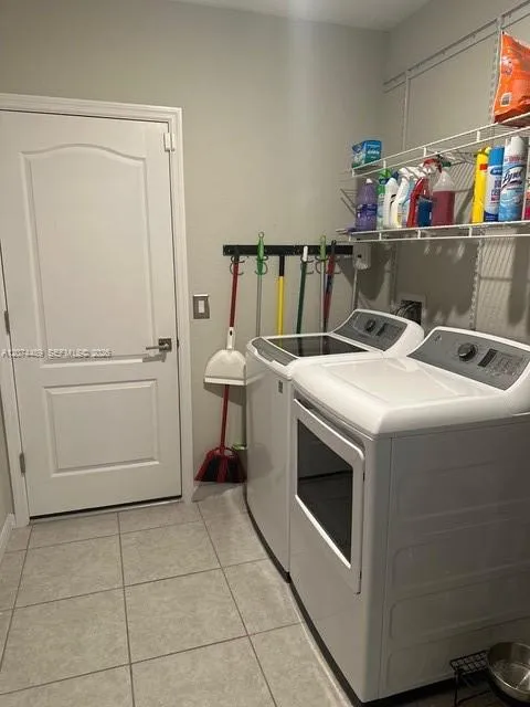 23438 NELSON AVE Port Charlotte, FL 33954