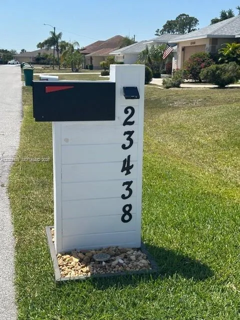 23438 NELSON AVE Port Charlotte, FL 33954