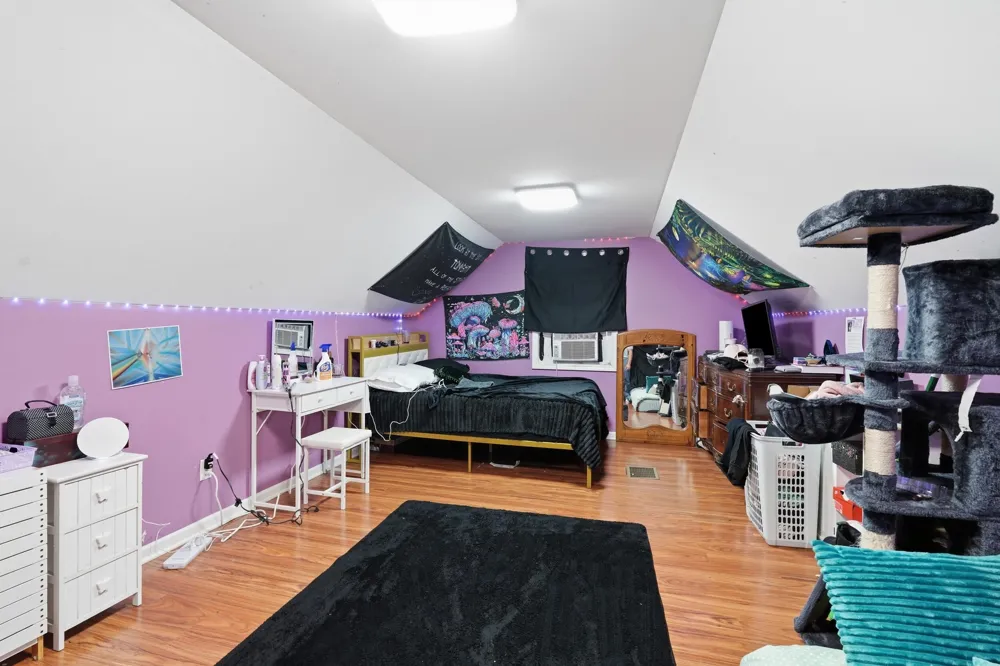 3328 E 73rd Avenue Merrillville, IN 46410