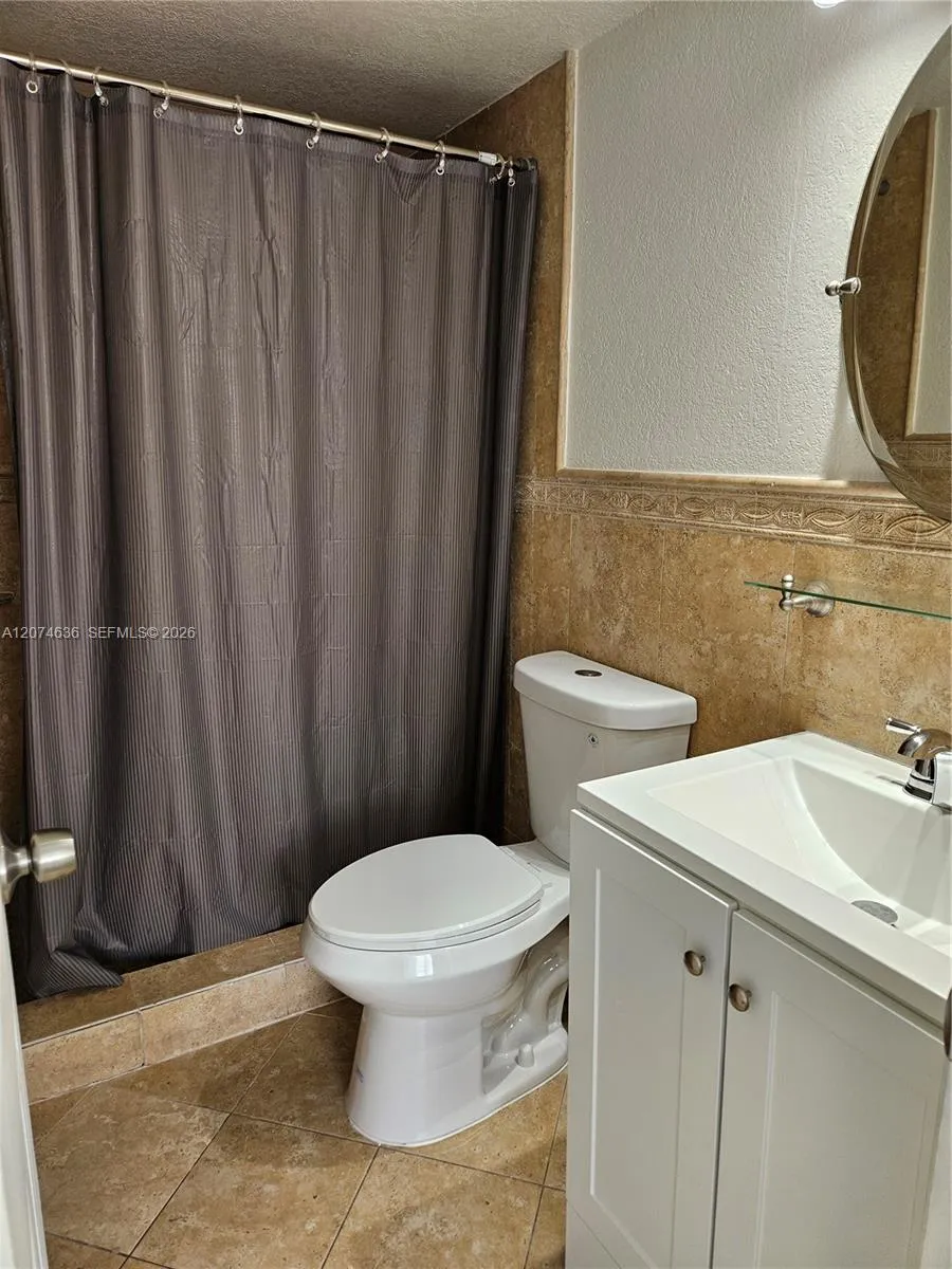 9320 Fontainebleau Blvd #401 Miami, FL 33172