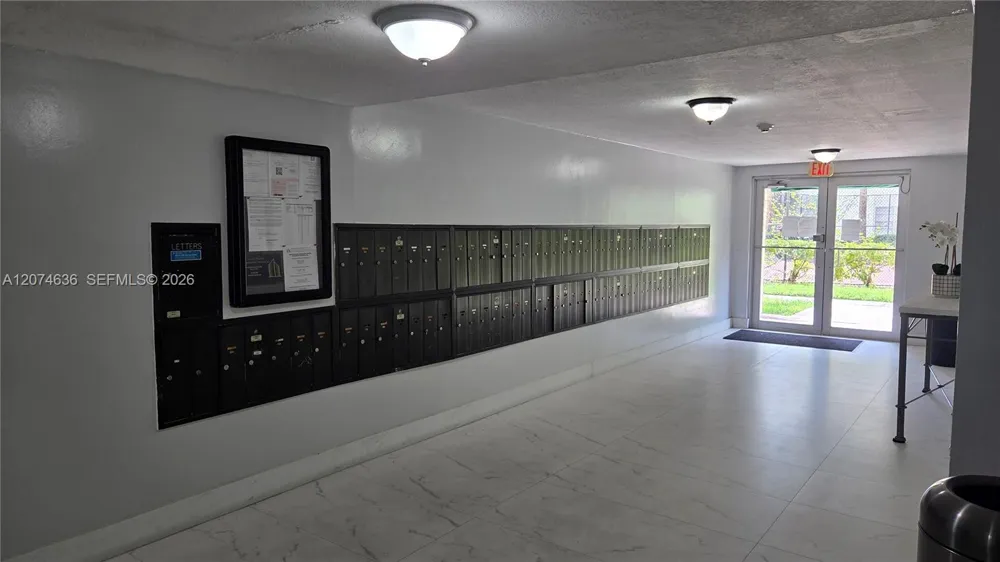 9320 Fontainebleau Blvd #401 Miami, FL 33172