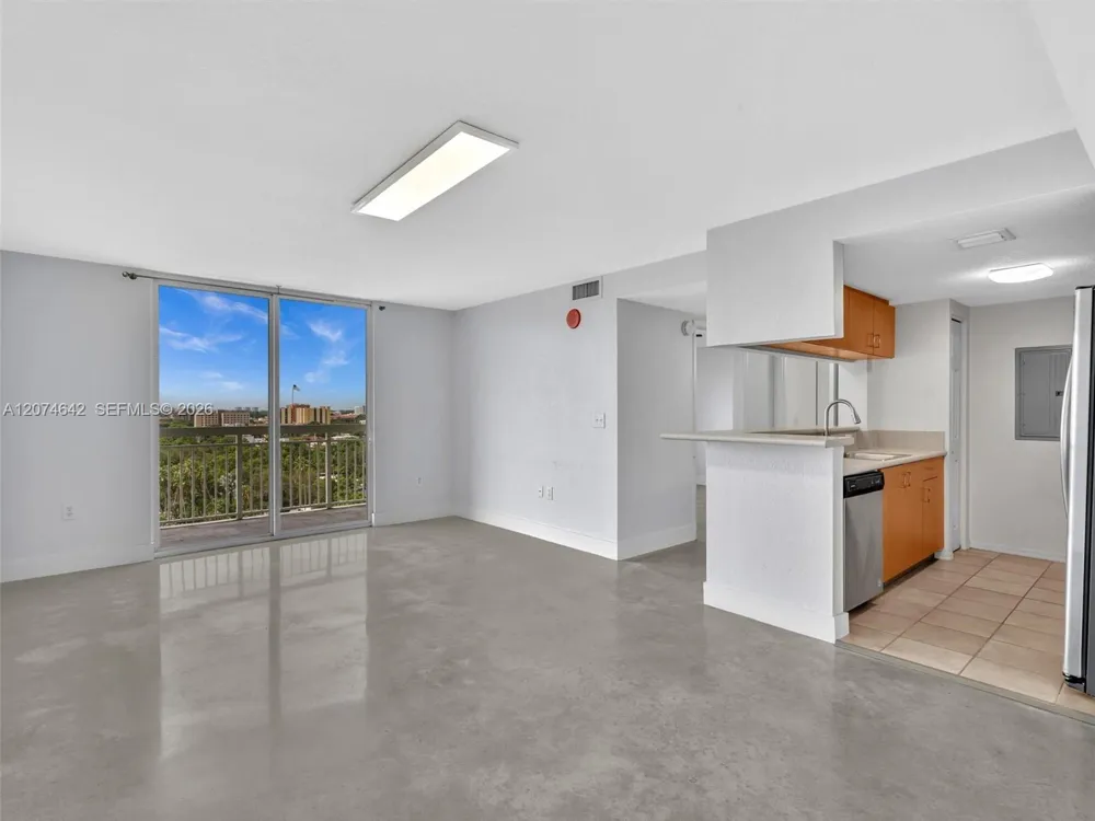 816 NW 11th St #1208 Miami, FL 33136