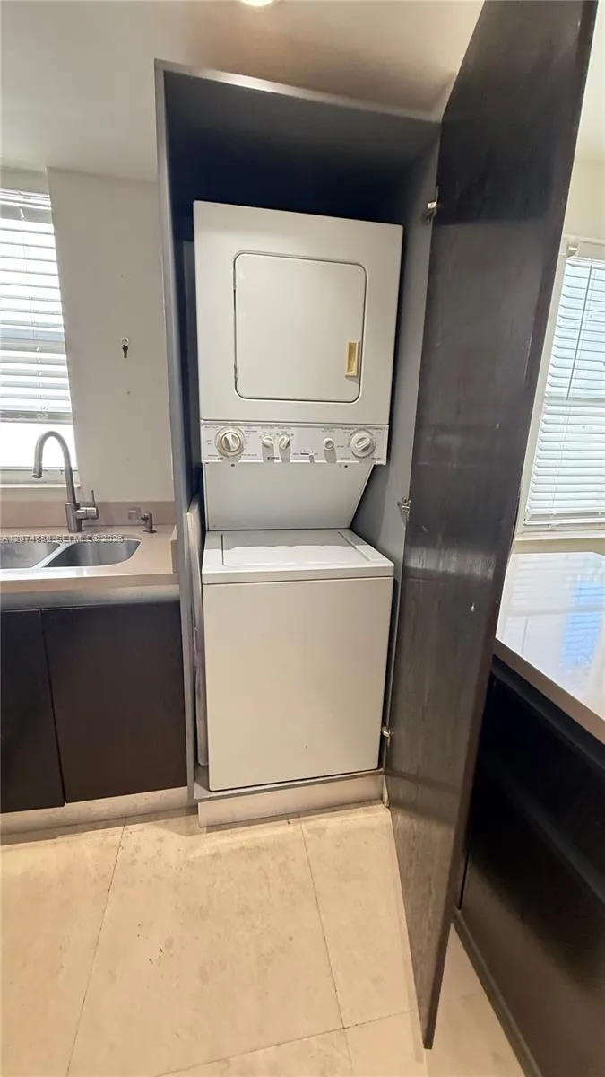 1550 Drexel Ave #102 Miami Beach, FL 33139