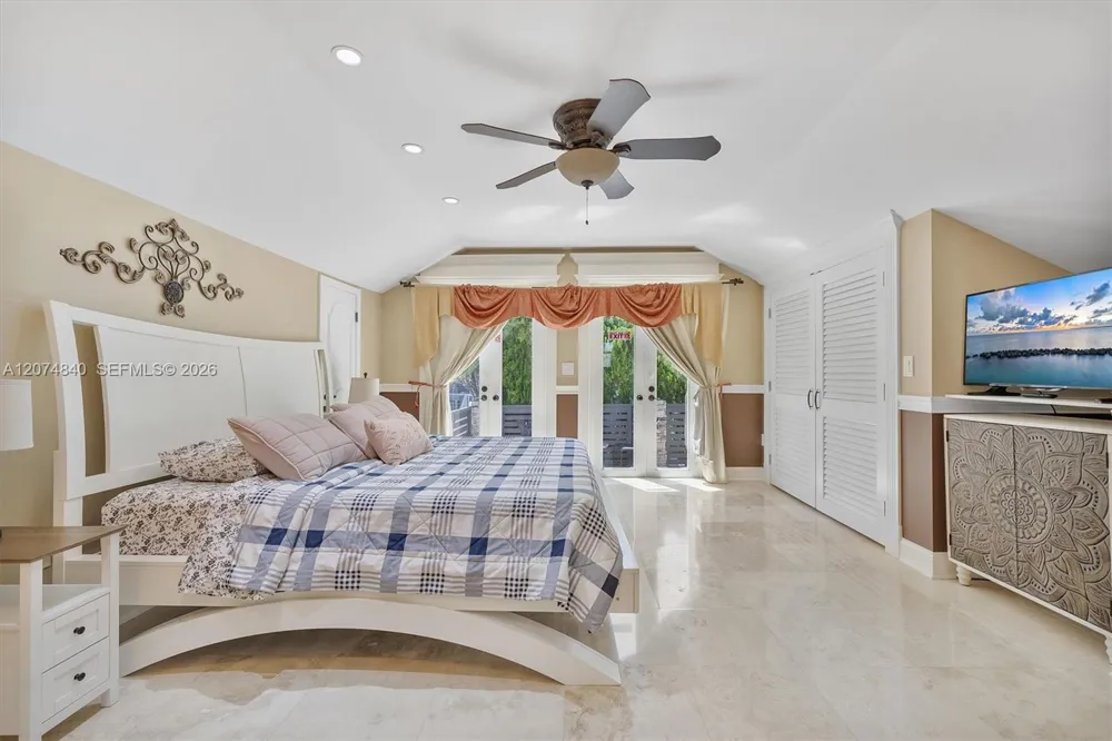 312 Fillmore St Hollywood, FL 33019