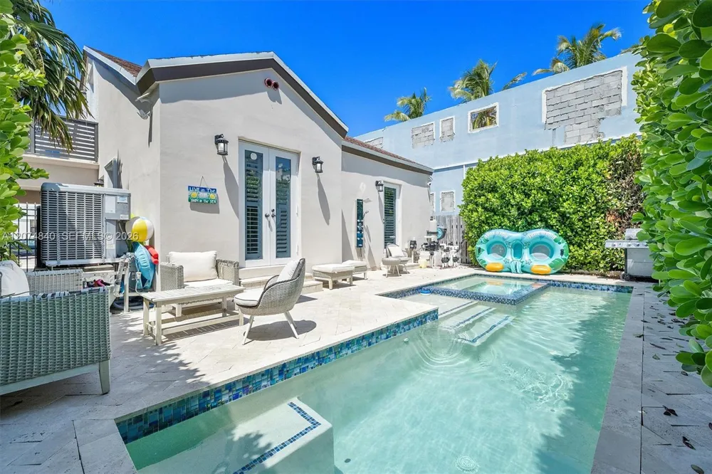 312 Fillmore St Hollywood, FL 33019