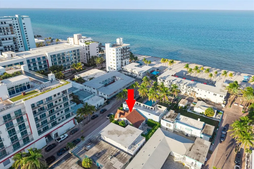 312 Fillmore St Hollywood, FL 33019