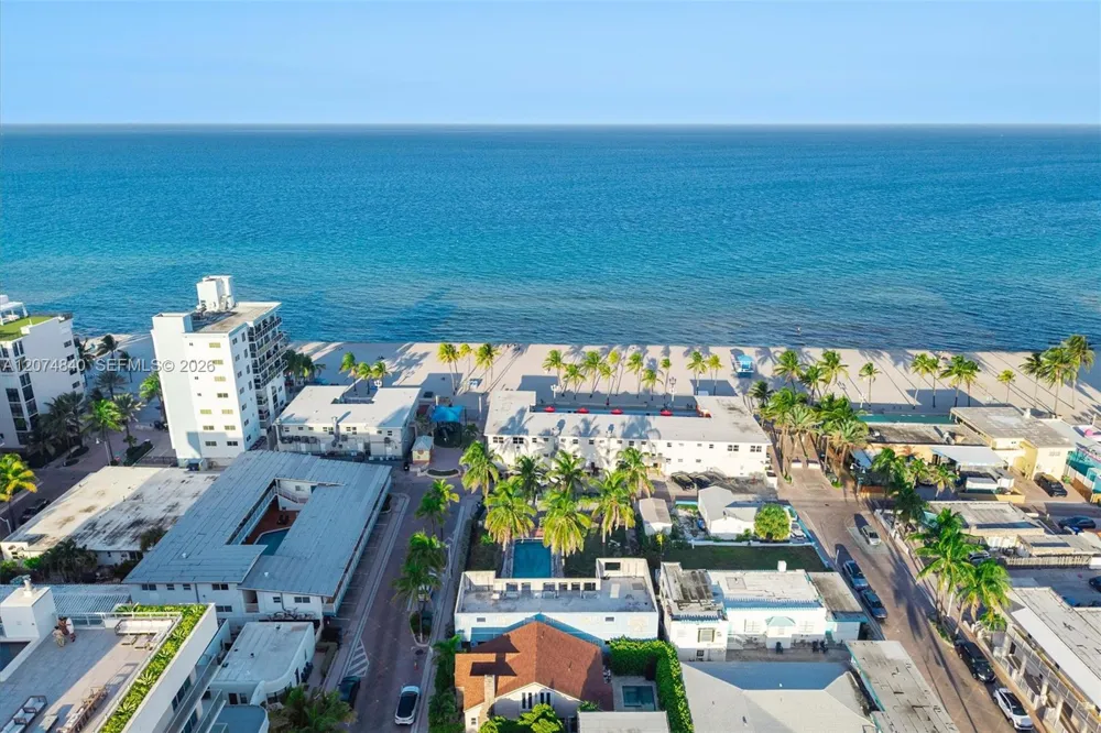 312 Fillmore St Hollywood, FL 33019