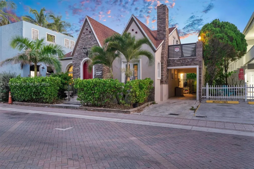 312 Fillmore St Hollywood, FL 33019
