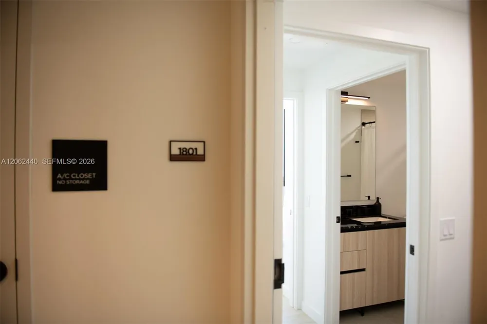 225 Miami Ave #1801 Miami, FL 33128