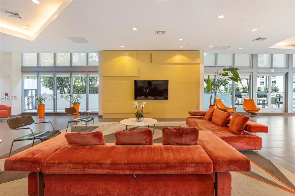 79 SW 12th St #3704 Miami, FL 33130