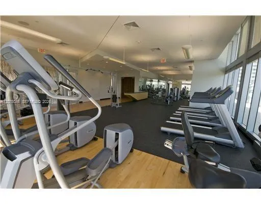 79 SW 12th St #3704 Miami, FL 33130