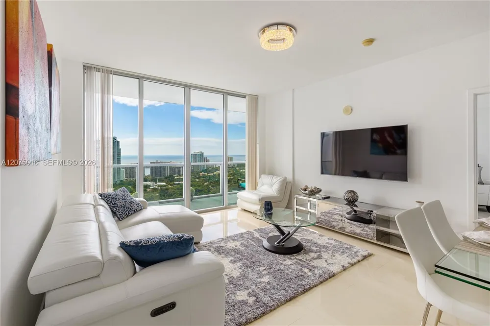 79 SW 12th St #3704 Miami, FL 33130