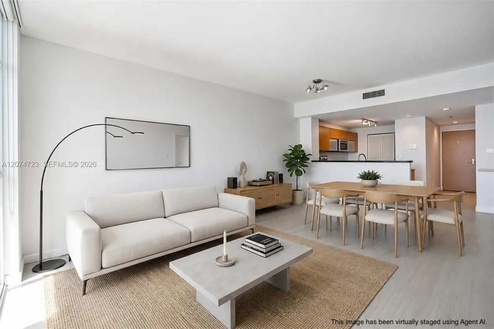 253 NE 2nd St #3104 Miami, FL 33132
