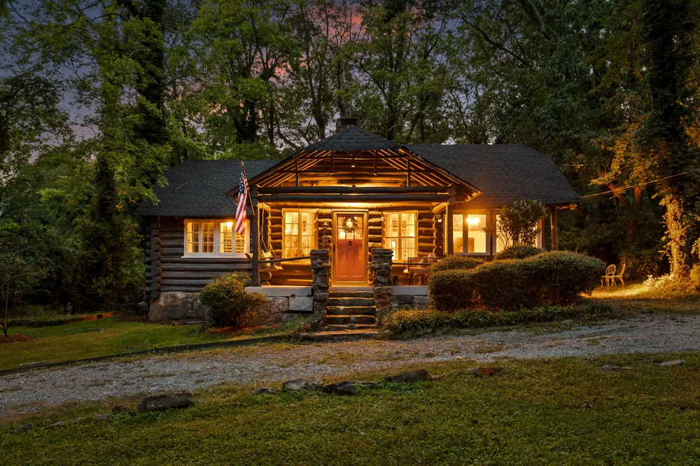 1208 Cinderella Road Lookout Mountain, GA 30750