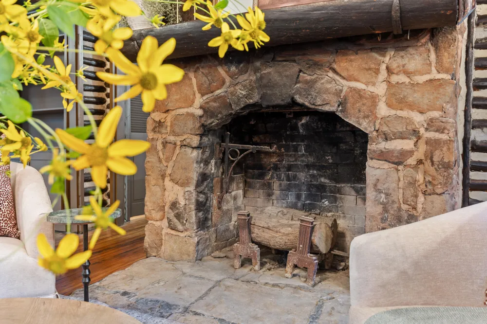1208 Cinderella Road Lookout Mountain, GA 30750