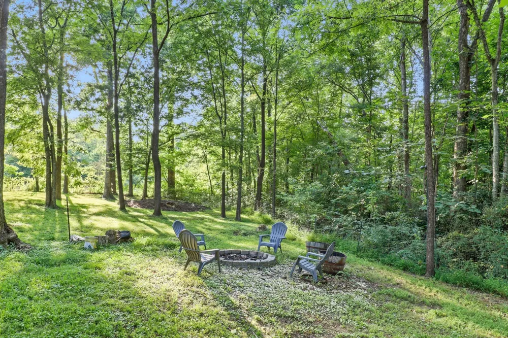 49 Me Arnold Ringgold, GA 30736