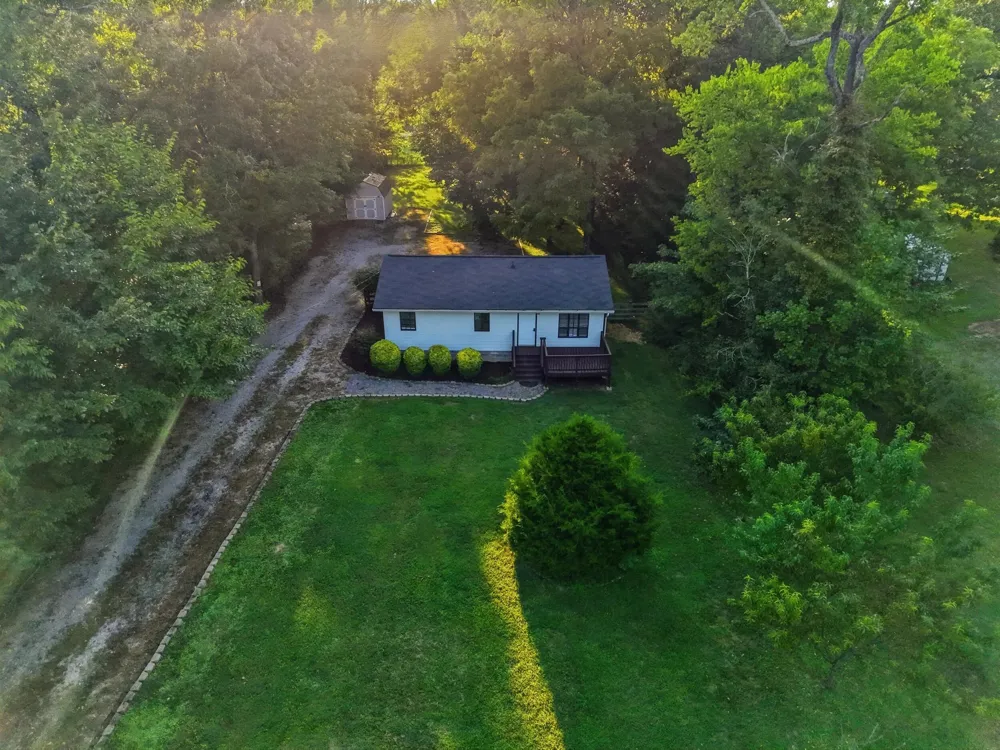 49 Me Arnold Ringgold, GA 30736
