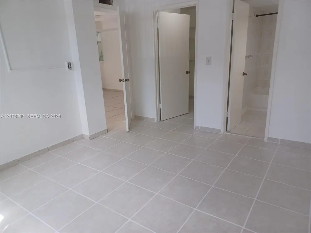 8004 SW 149th Ave #C110 Miami, FL 33193