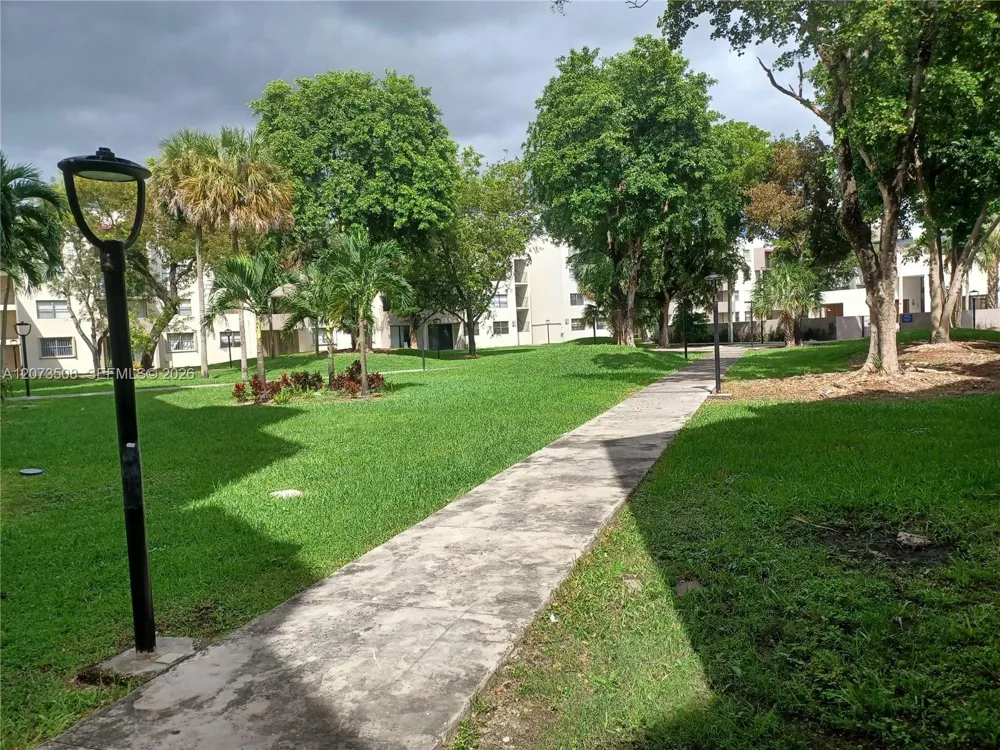 8004 SW 149th Ave #C110 Miami, FL 33193