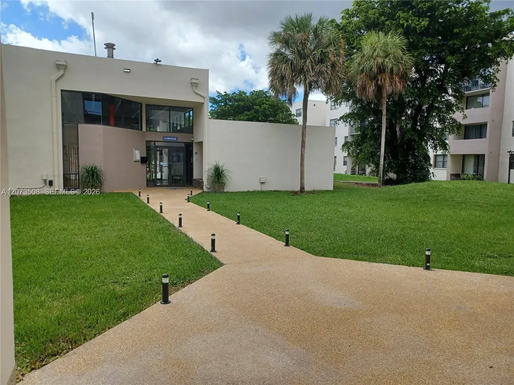 8004 SW 149th Ave #C110 Miami, FL 33193