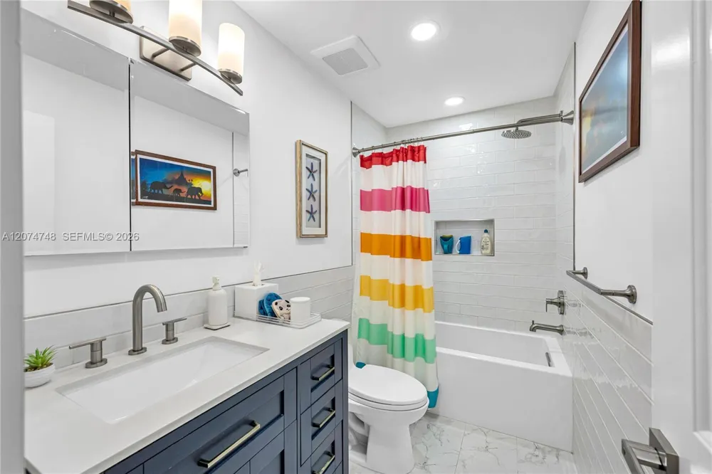 8440 SW 182nd Ter Palmetto Bay, FL 33157