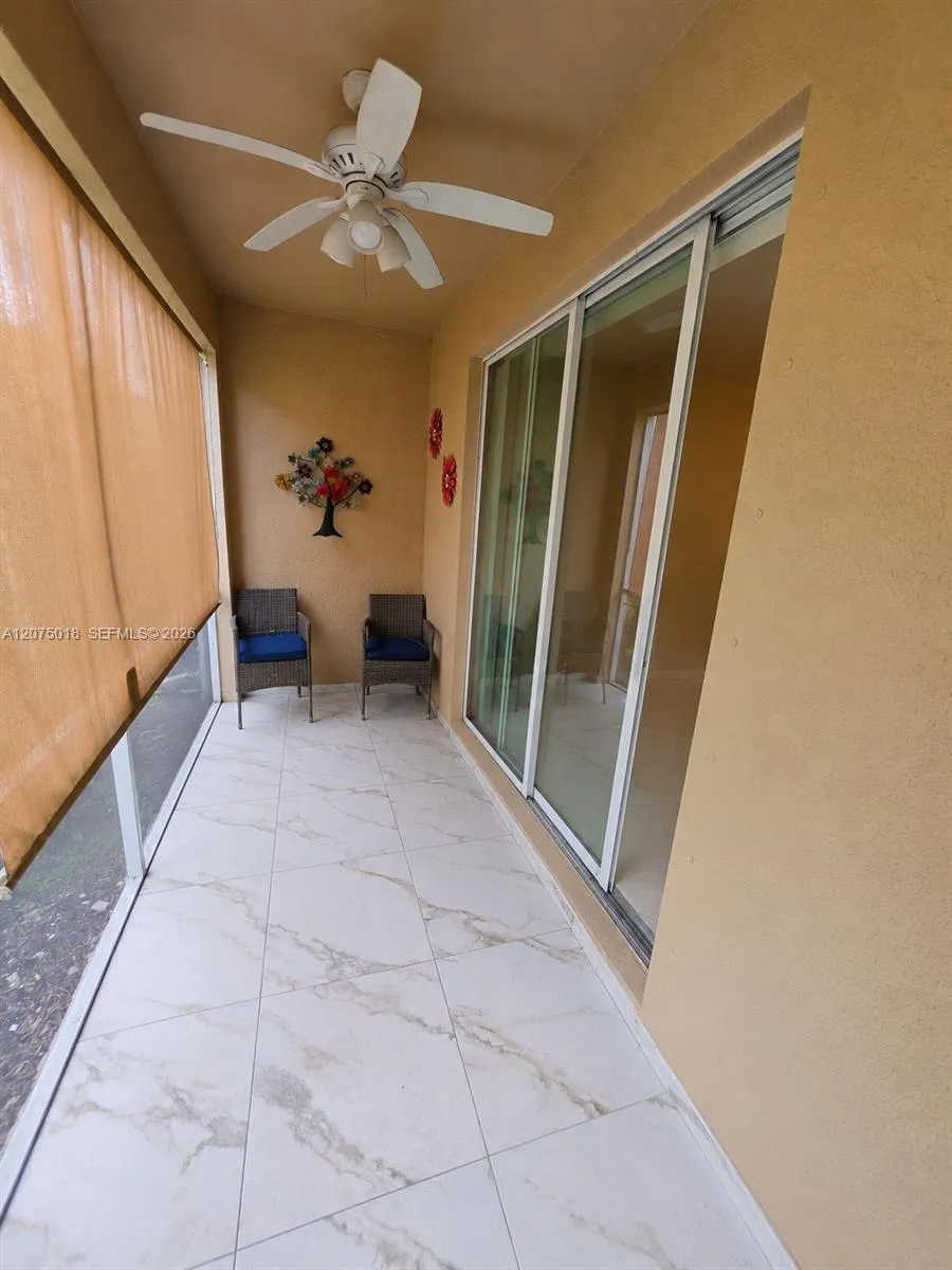 2884 Citrus St Naples, FL 34120