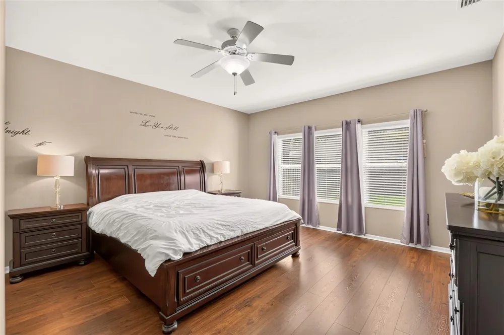 8391 SW 75TH ROAD Gainesville, FL 32608