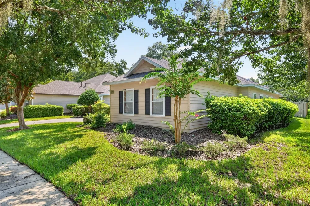 8391 SW 75TH ROAD Gainesville, FL 32608