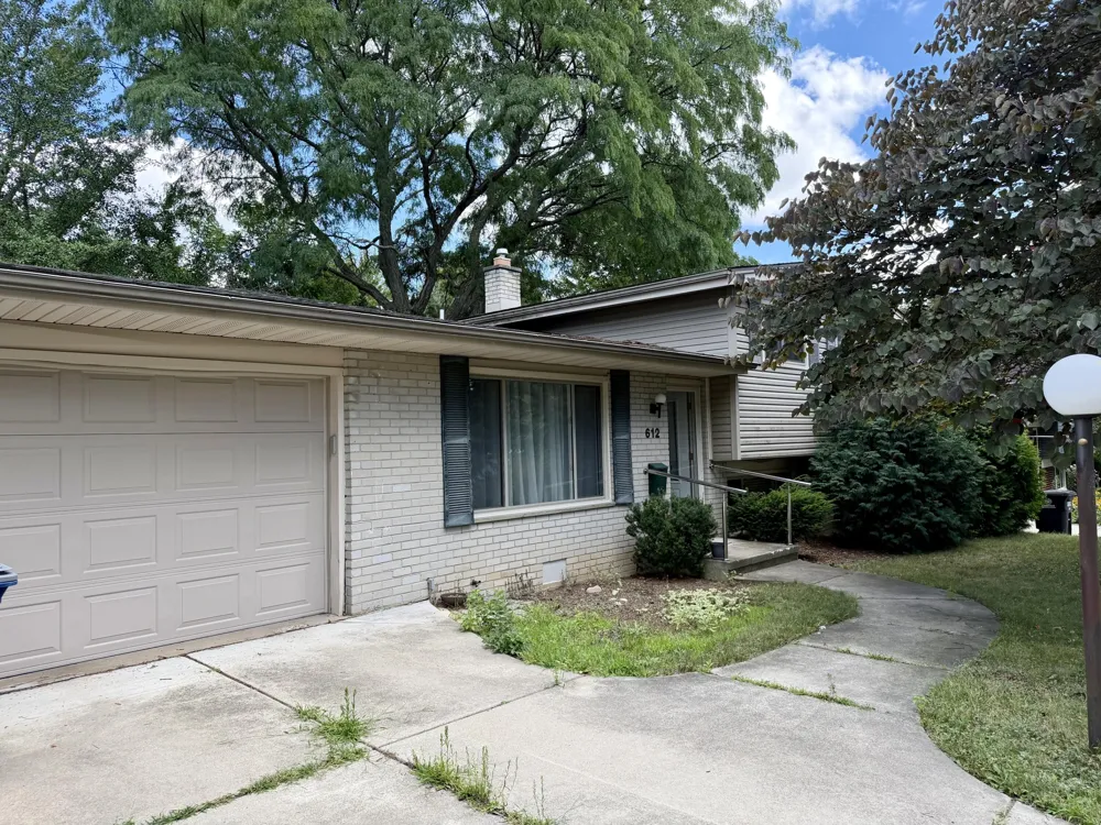 612 Leona Drive Ann Arbor City, MI 48103