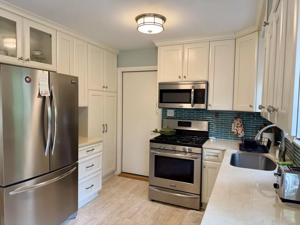 612 Leona Drive Ann Arbor City, MI 48103