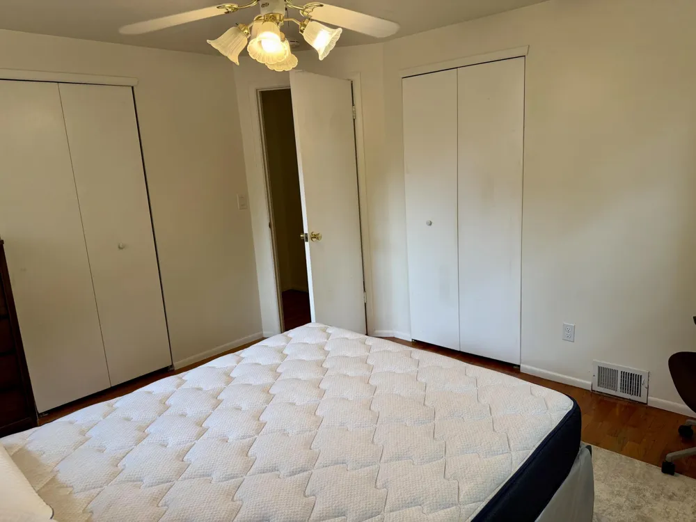 612 Leona Drive Ann Arbor City, MI 48103