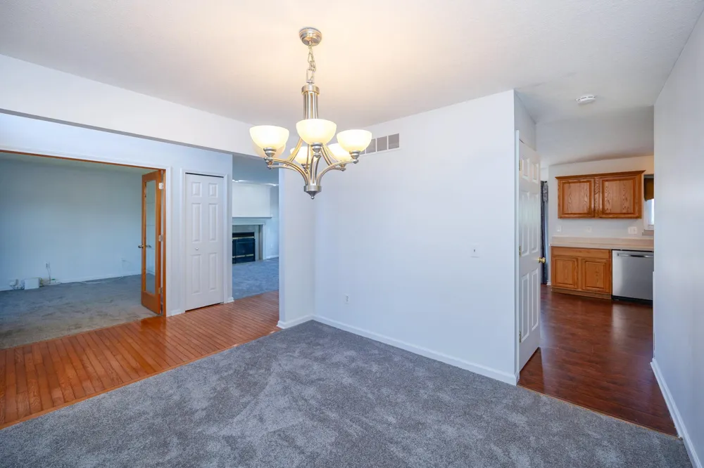 7798 Greene Farm Drive Ypsilanti Charter Township, MI 48197
