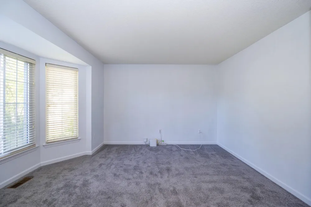 7798 Greene Farm Drive Ypsilanti Charter Township, MI 48197