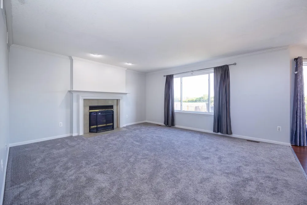 7798 Greene Farm Drive Ypsilanti Charter Township, MI 48197