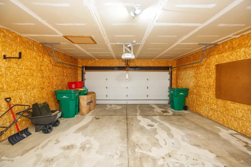7798 Greene Farm Drive Ypsilanti Charter Township, MI 48197