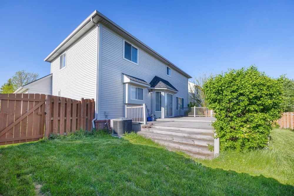 7798 Greene Farm Drive Ypsilanti Charter Township, MI 48197
