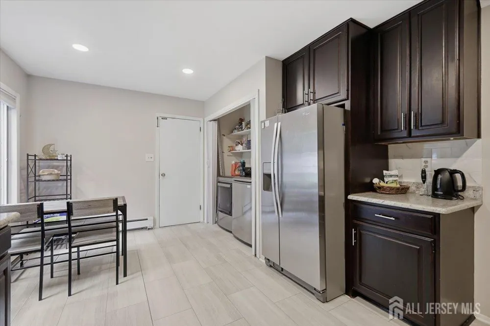 7 Conerly Road Franklin, NJ 08873