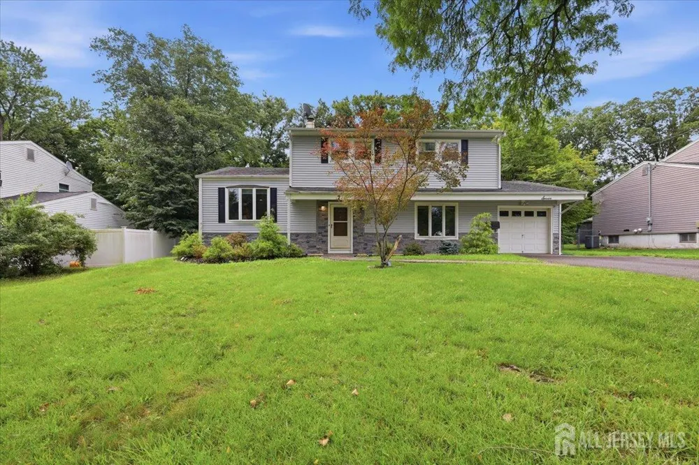 7 Conerly Road Franklin, NJ 08873