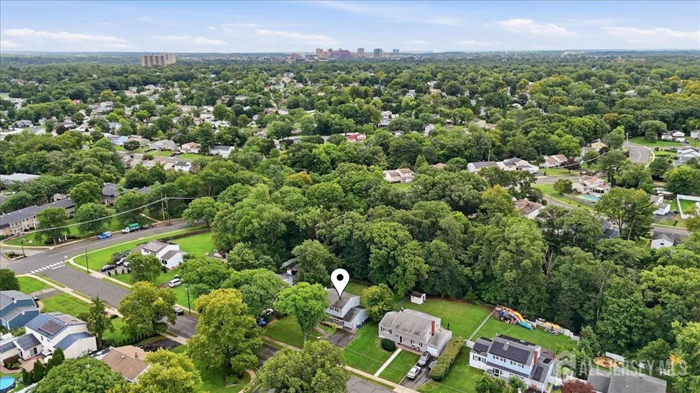 7 Conerly Road Franklin, NJ 08873