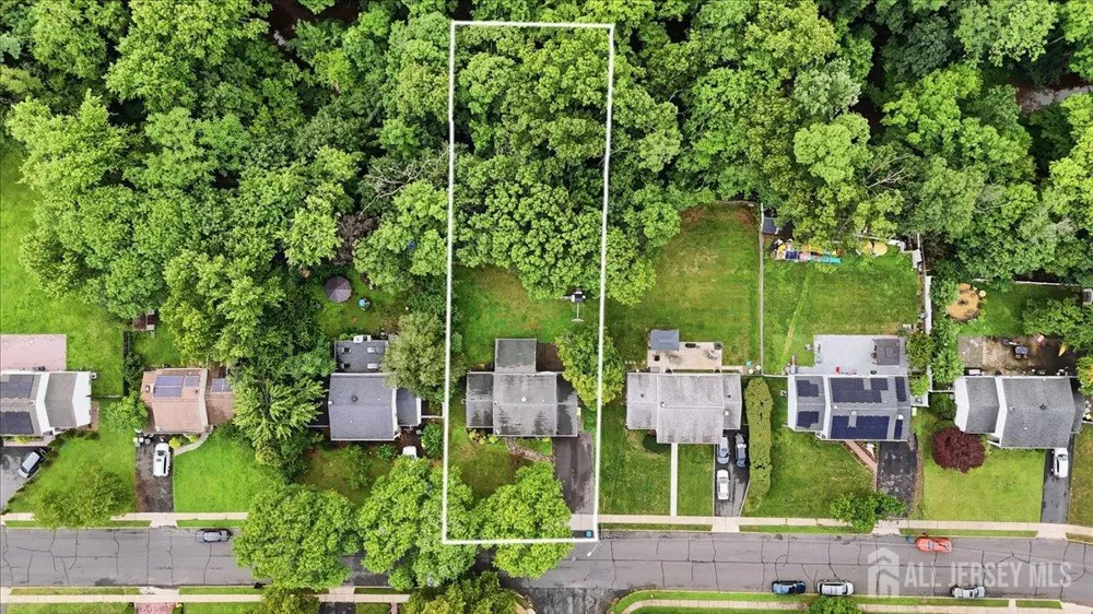 7 Conerly Road Franklin, NJ 08873