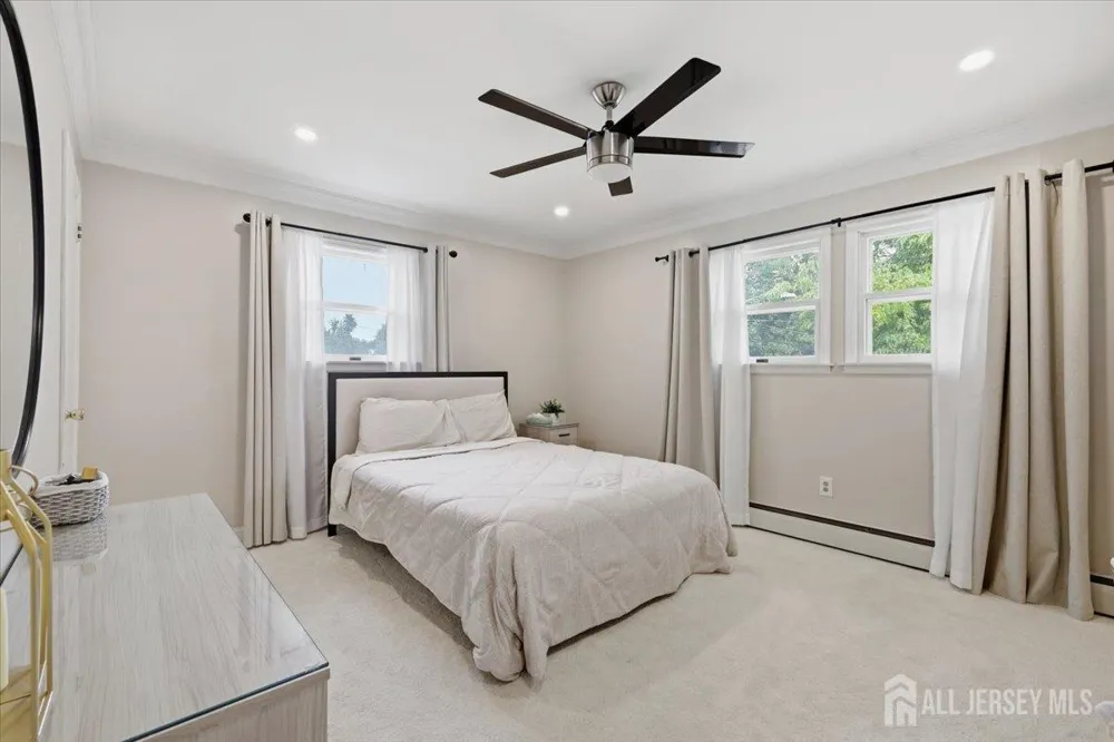 7 Conerly Road Franklin, NJ 08873