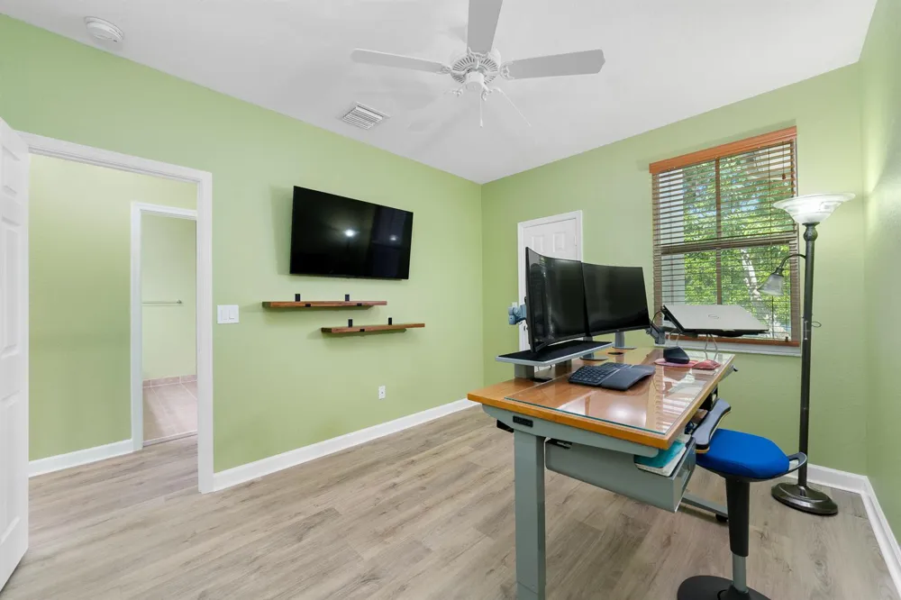 128 W Prive Circle Delray Beach, FL 33445