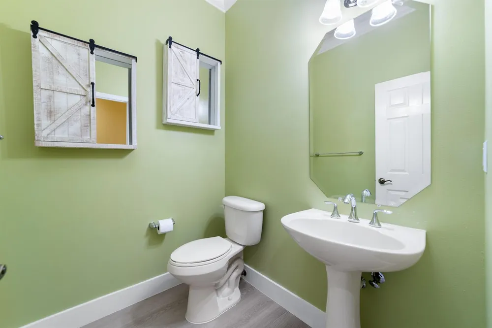 128 W Prive Circle Delray Beach, FL 33445