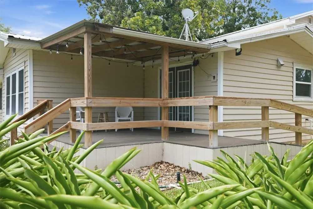 124 Lakepark Circle Mathis, TX 78368