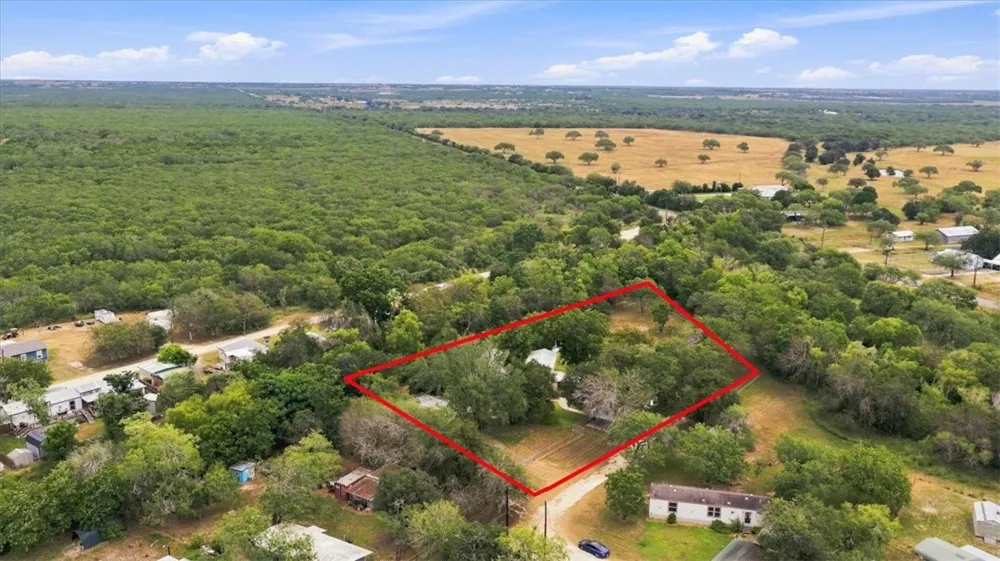 124 Lakepark Circle Mathis, TX 78368